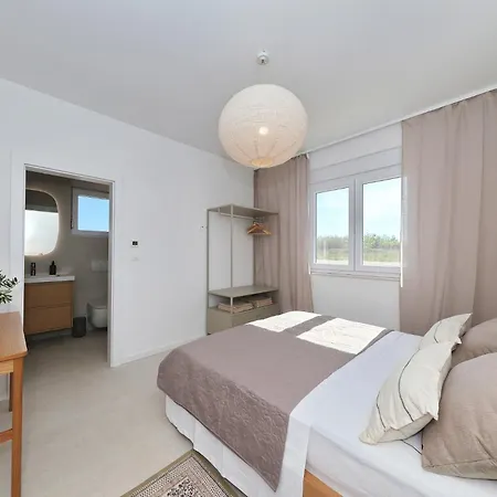 Solmare Villa Privlaka